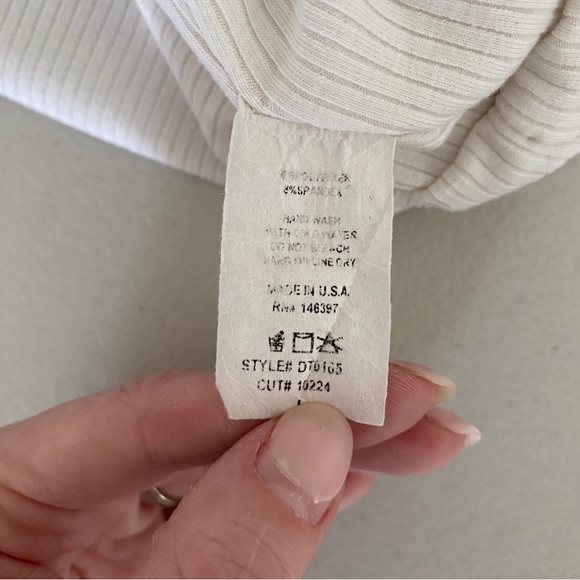 Endless Blu Off-white Cream Ribbed Textured One Shoulder Crop Top Shirt Large - Picture 3 of 7